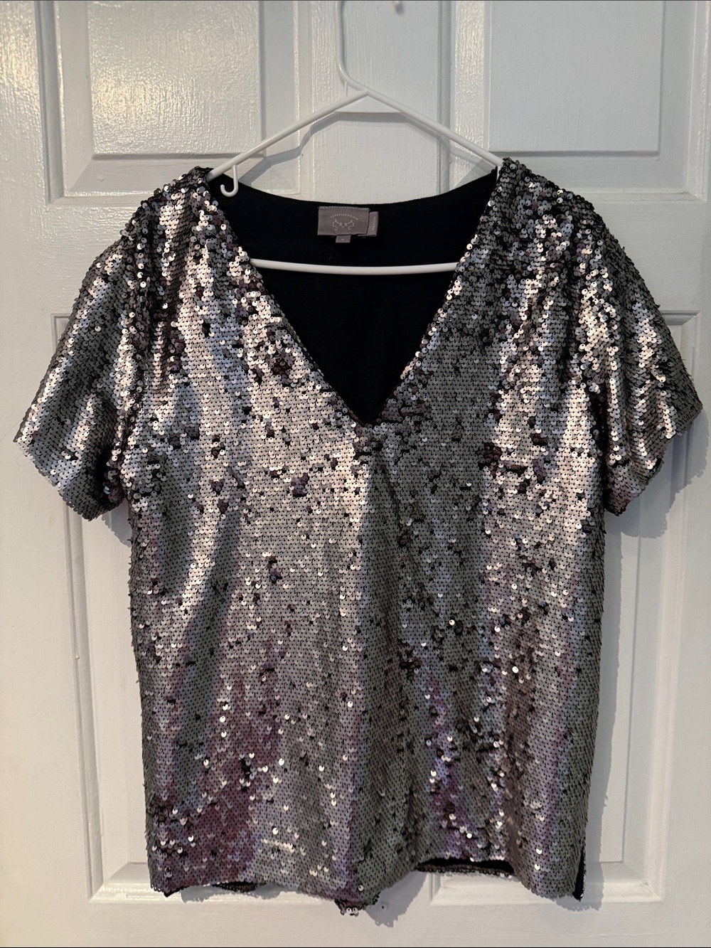 NWOT Anthropologie medium sequin top